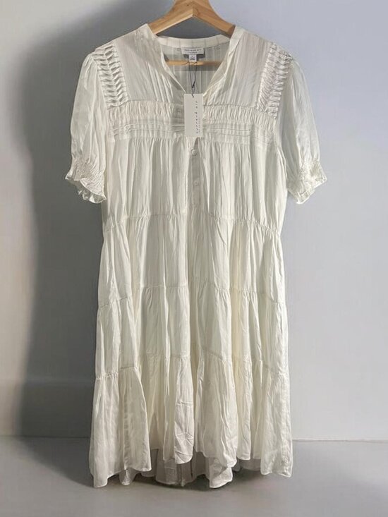 Current Air Dresses & Skirts - NWT Current Air Ivory & Gold Stripe Pintuck Tiered Midi Dress Size Small